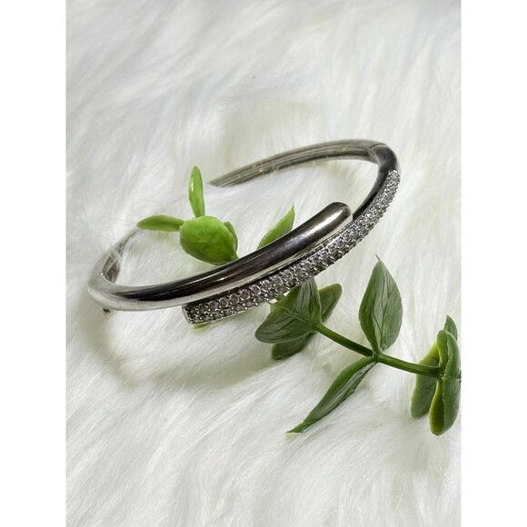 Pave Cz Bypass Design Bangle - Picture 8 of 11